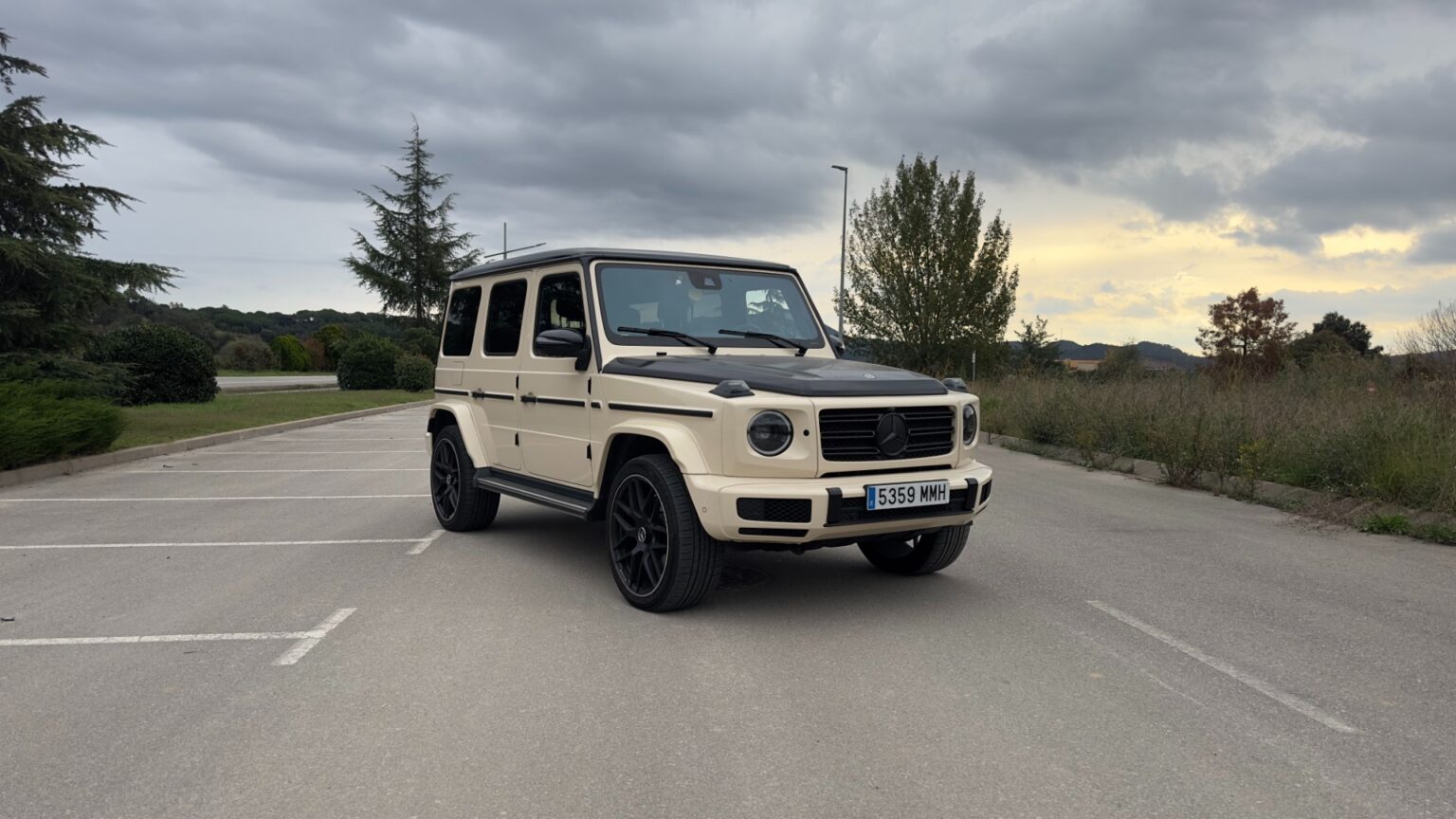 Mercedes Benz G400